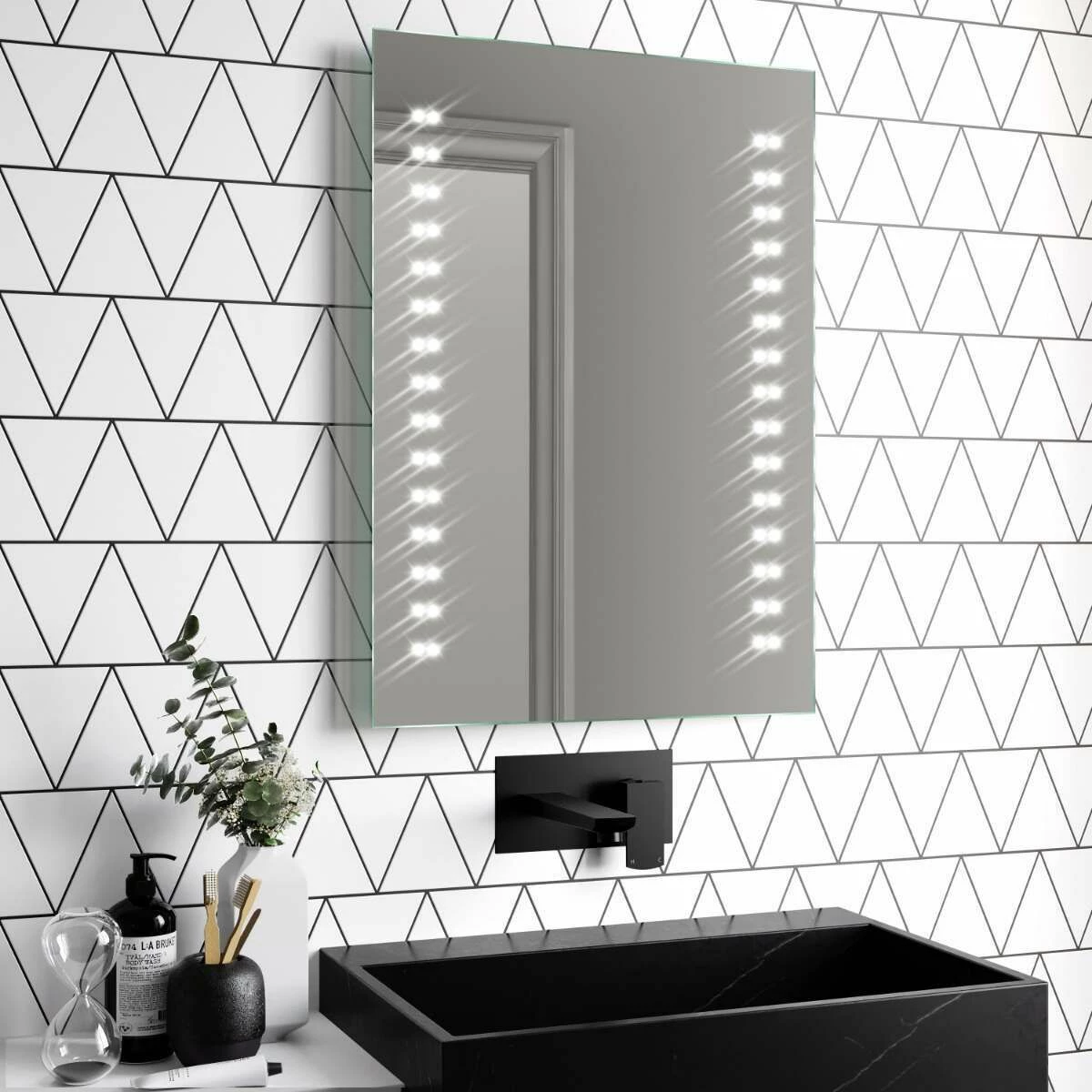 Madison Battery Operated Illuminated LED Mirror 700x500mm - Image 2